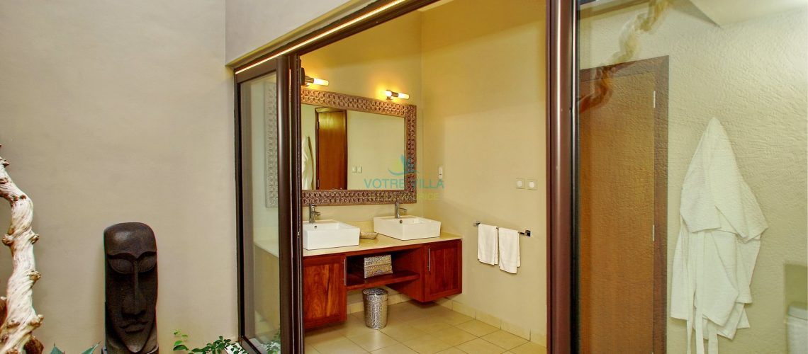 Coastal Haven-Ile Maurice-shower no.1